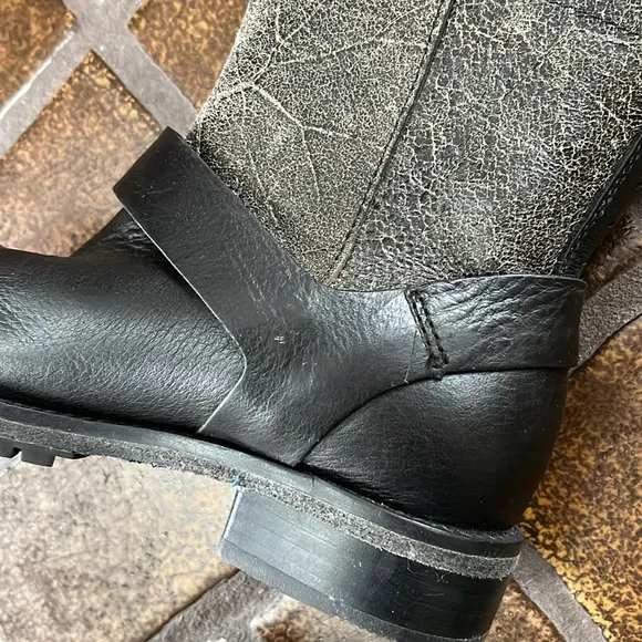 Woolrich Baltimore Distressed Harness Motorcycle Boots