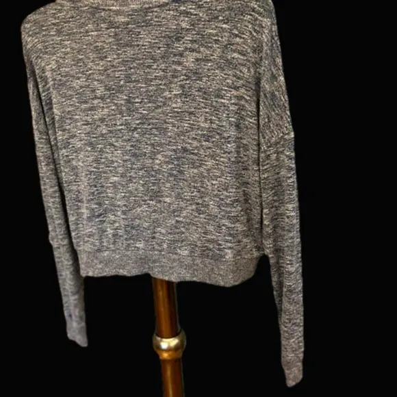 XS LLD Zebra Gray drop shoulder gray long sleeve sweater sweat shirt top