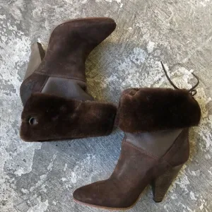 Yin Ankle Boots