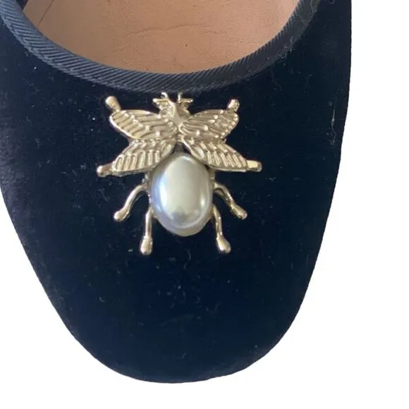 Zara Velvet Trafaluc Beetle/Bee Embellished  shoes limited edition SZ 38