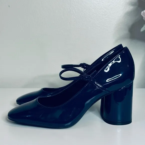 ZARA's Faux Patent Leather Block Heel Shoes 6 NWT