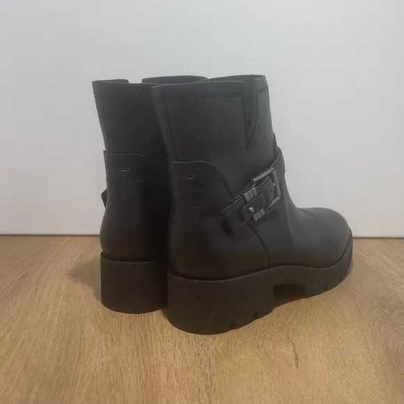 ZODIAC WOMENS MILLER LEATHER BOOTIE IN COLOR BLACK SYNTHETIC SIZE 11. NEW